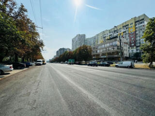 Prima Linie! Sec. Riscani, bd. Moscova. Apartament cu 2 camere. Parc!