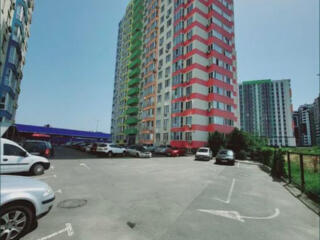 Продам квартиру 41 кв. м., 17/17, новый дом, жк Акварель-1.