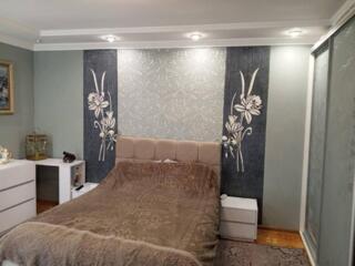 Предлагается к продаже уникальная просторная 2 комнатная квартира в ..