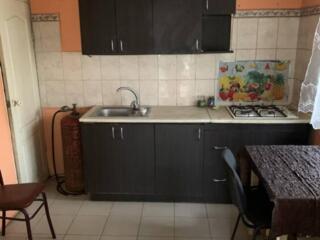 Продам три дома под ремонт. Дома отдельностоящие, со своими ...