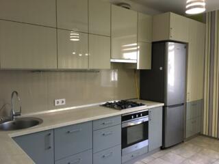 Просторная 2-комнатная квартира ул. Старицкого/ Щорса