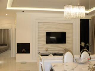 Продам трехкомнатную квартиру в центре Одессы (24 Жемчужина)