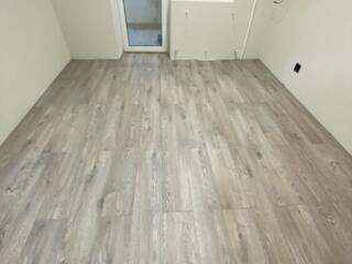 Instalare laminat si plinta