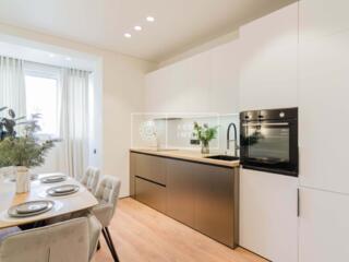 Se vinde apartament cu 2 dormitoare +living! Absolut nou! Complexul ..