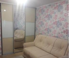 №87 Продам 2-х комнатную квартиру на Таирова. ...