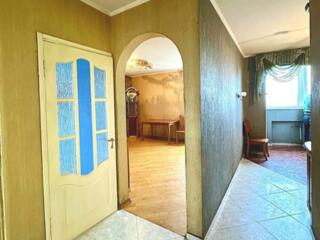 24889 Продам 2-х комнатную квартиру на ул. Ген. ...