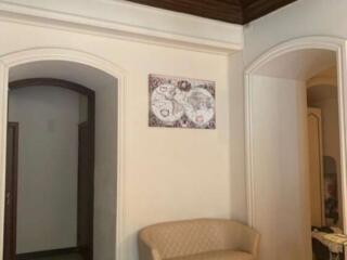 продаж об’єкт сфери послуг Київ, Шевченківський, 600000 $