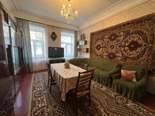 Продам 2-ком. кв. в историческом центре Садовая/пл. Соборная