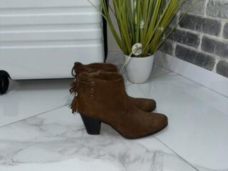 Полусапожки Graceland. 37 размер.