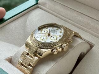 Информация о продаже Rolex Daytona Золотые часы 585