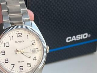 Новые оригинальные часы от casio