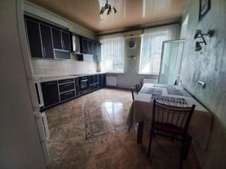 Сдам 2-ком. квартиру с ремонтом в жк Капитан на ул. Базарной.