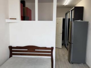 В продаже просторная и светлая квартира-студия с современным ...