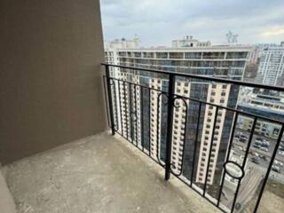 В продаже однокомнатная квартира в самом центре Аркадии. Скпер ...