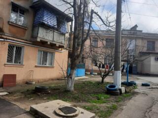 Продается 2-х комн. квартира рядом с парком.