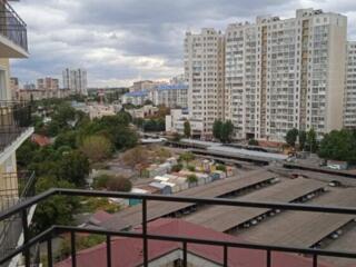 Продам 2 комнатную квартиру в новом доме.