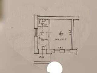 Срочно продам 1 комнатную квартиру в центре