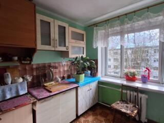 В продаже комната в центре г. Черноморск на 4 этаже кирпичного дома ..