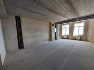 Предлагается к продаже трехкомнатная квартира в новом жилом комплексе 