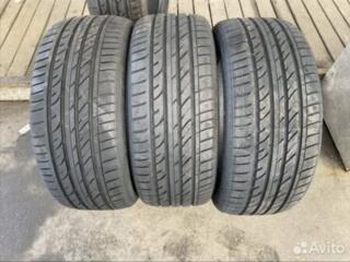 Продам комплект шин 235/55/R18