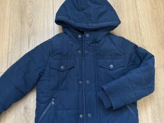 Продам осеннюю куртку