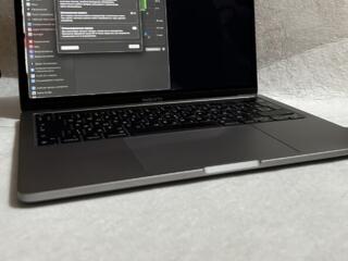 Продам Macbook Pro 13’ M1