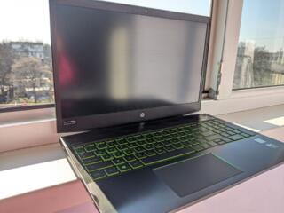 HP gaming laptop / i5 -8300H /GTX1050ti 4Gb /12Гб DDR4/256ssd +1tb hdd