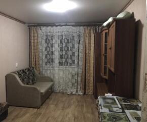 Гайдара/Терешковой. 12.4 м2. Ремонт, мебель, техника. Торг.