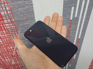 iPhone SE (2-го поколения) 2020г