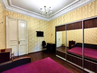 Продается двухкомнатная квартира площадью 45м² с возможностью ...