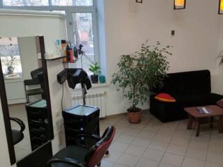 Продается коммерческое помещение площадью 72 м², расположенное на ...