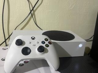 Продам xbox series s 512 gb В идеальном состоянии Цена: 3500