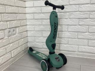 Детский самокат Scoot and Ride