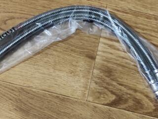 Продам шланги сантехнические.