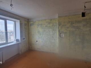 Предлагается к продаже комната в коммунальной квартире. Комната ...