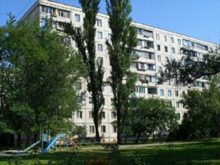 Дом внутри квартала. 6/9. 63/44/8. Балкон и лоджия. Разумный торг.