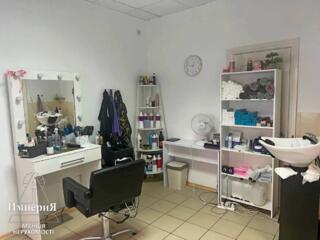 Фасадное помещение 31 кв. м. Центр. 1-й этаж. Отдельный вход.