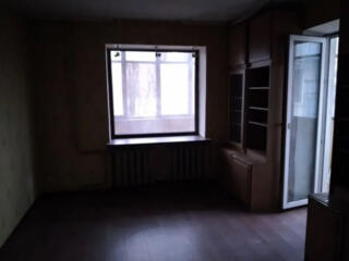 Продам квартиру 51 кв. м., 4/14, ул. Ильфа и Петрова/Ак. Вильямса