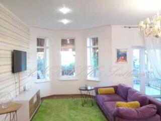 довгострокова оренда 6-к будинок Київ, Дарницький, 1500 $/міс.