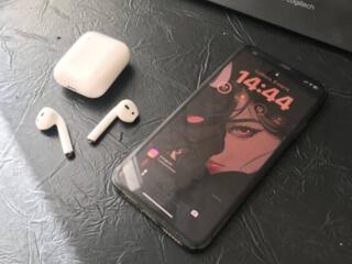 Продам Iphone 11 Pro Max + AirPods II