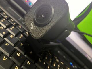 Logotech stream cam