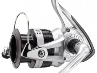 Катушка Daiwa Sweepfire E 2500C (Япония) новая. Куплена во Франции.