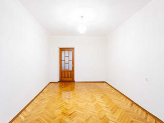 продаж 3-к квартира Київ, Печерський, 143000 $