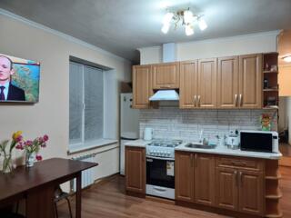 2-х комн. квартира, 2/2,Мебель, техника. Ул. Правды, "Фортуна"