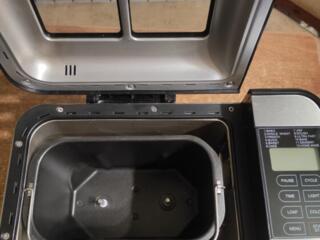 Продам хлебопечку