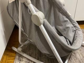 Продам кресло-качалку KinderKraft