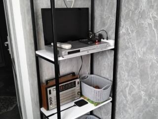 Столы, прихожие, стеллажи, вешалки для гардеробных комнат (Лофт)