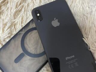 Продам iPhone