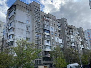 Продам 3-комн. светлую КВАРТИРУ в кирпичном доме, Привоз / Куйбышева