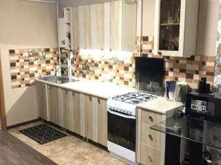 Продается дом в центре Ближнего Хутора. Торг